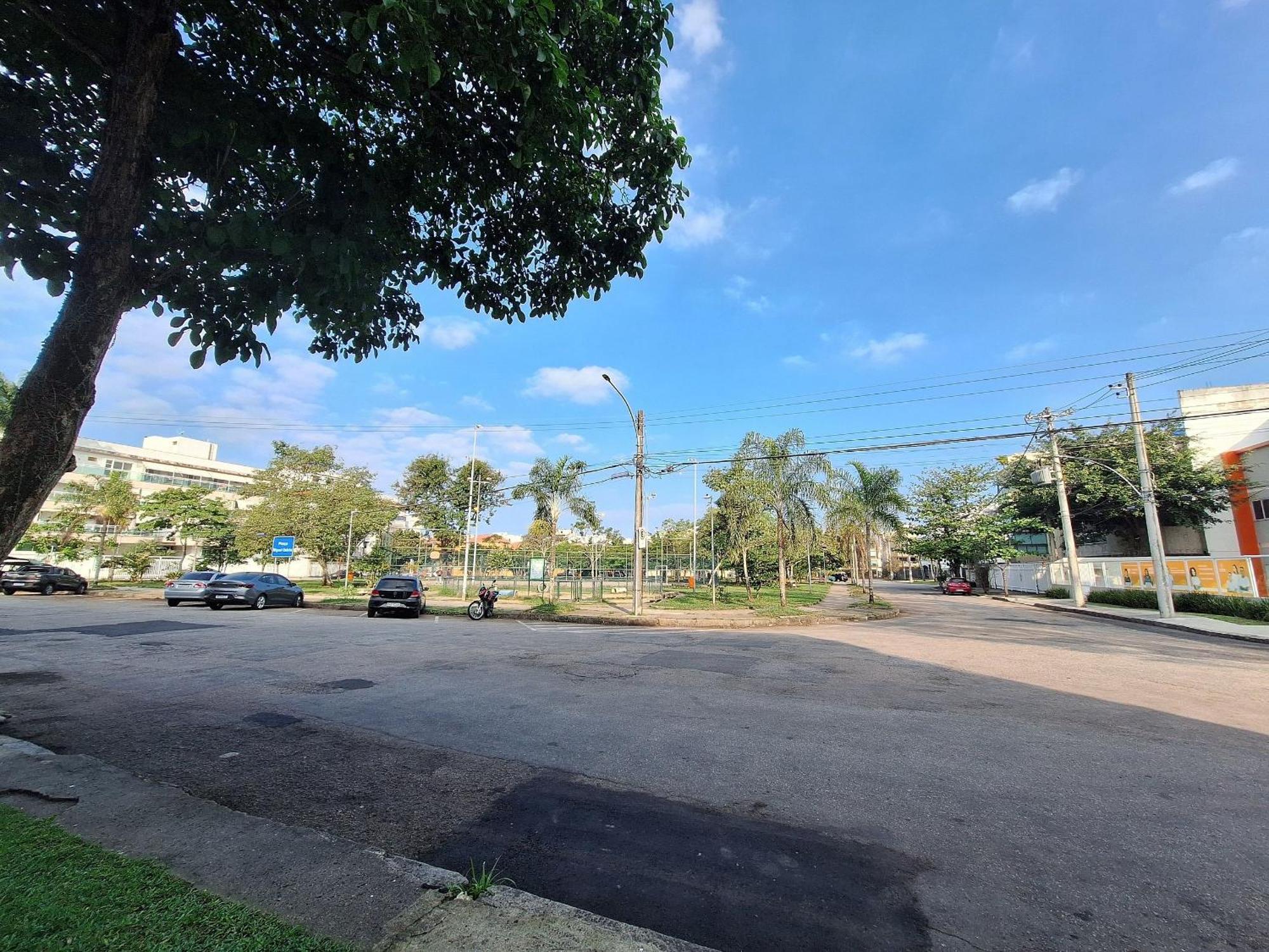 Em Apto Confortavel 10 Min Da Do Recreio Rj *